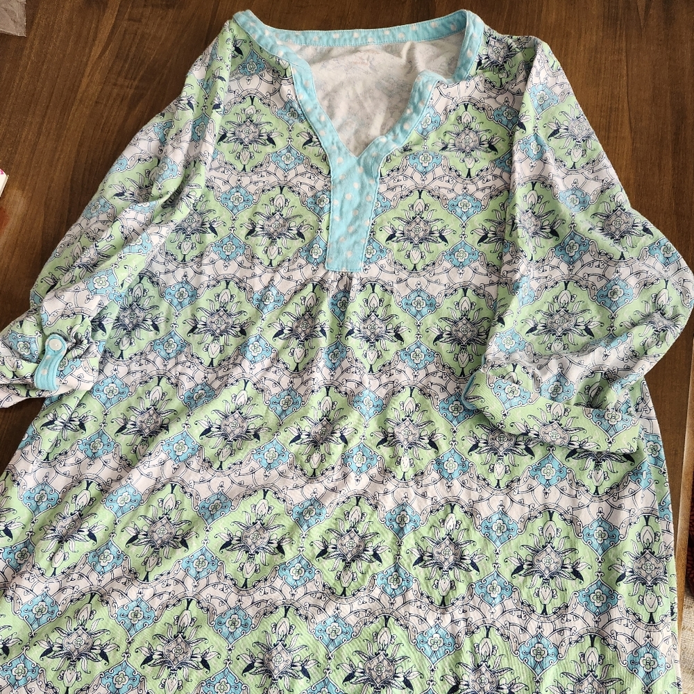 Kim Rogers size Large Nightgown